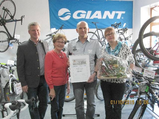 Unternehmerverband gratuliert zu 25 Jahre “Fahrrad Fricke”