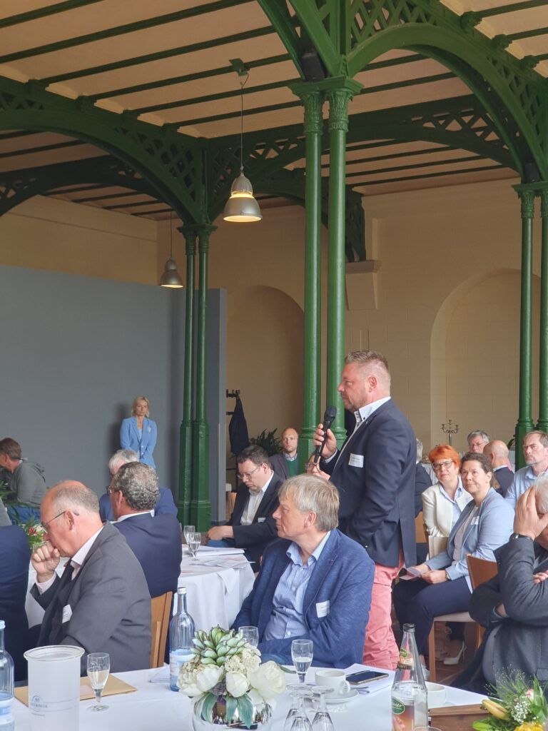 20230523 183840 resized 20230523 183840 resized